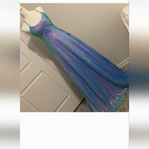 NWOT Crystal Doll Prom Gown